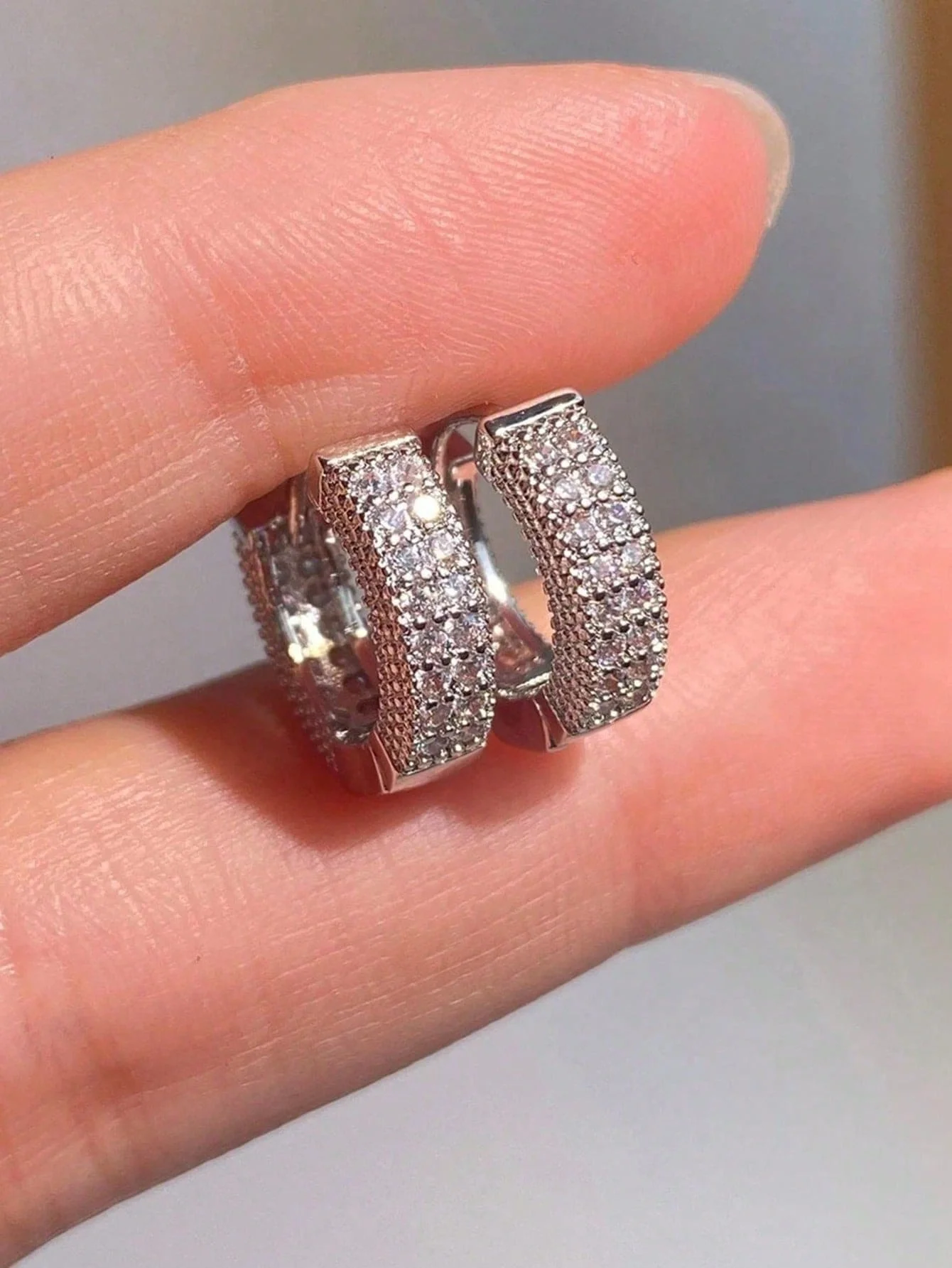 Women'S Fashion Earrings - Cubic Zirconia Studded Hoop Earrings For