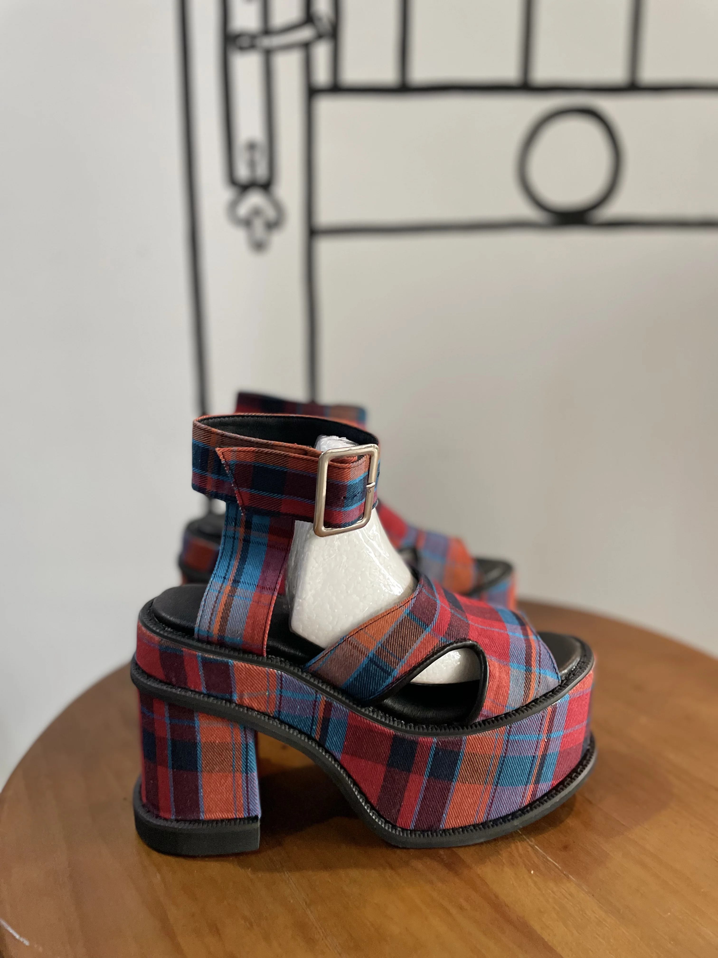Platform Plaid Buckle Strap Sa - مراجعة Women Fashion Show وسعره