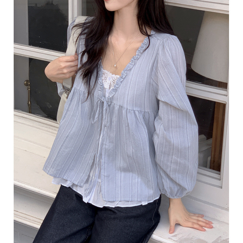 Women's Blue Ruffled V-Neck Bl - مراجعة Puff Sleeve Blouse وسعره