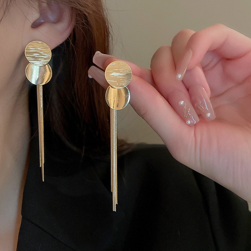 Premium metal sequined fringed - مراجعة Women'S Fashion Earrings وسعره