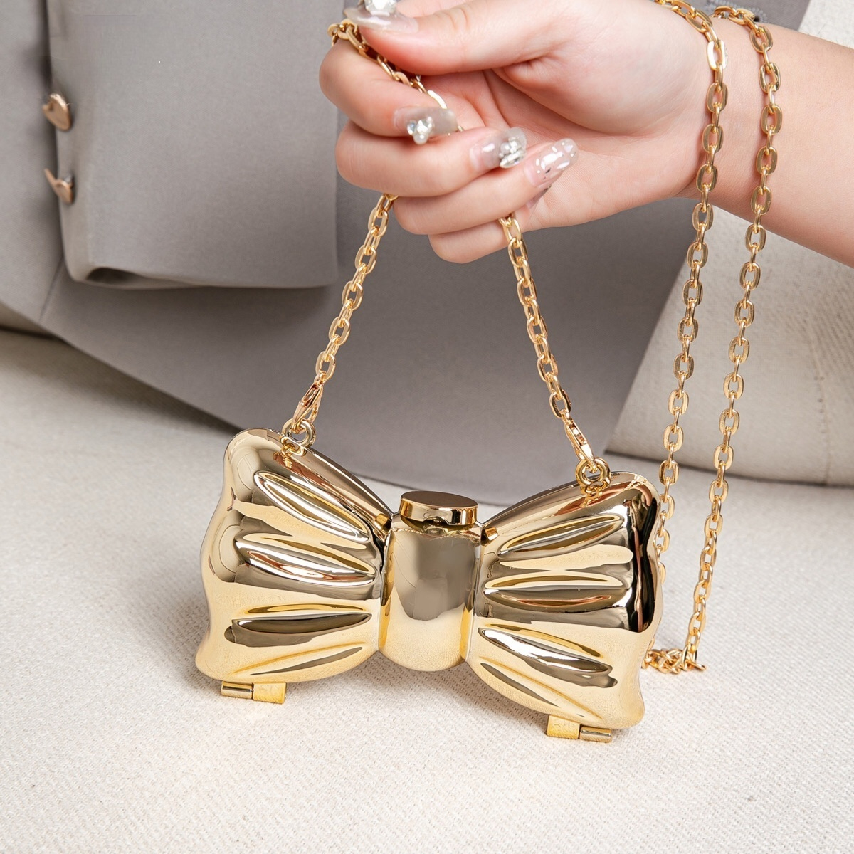 Luxury Fashion Metal Mini Hand - مراجعة Women Fashion Handbags وسعره